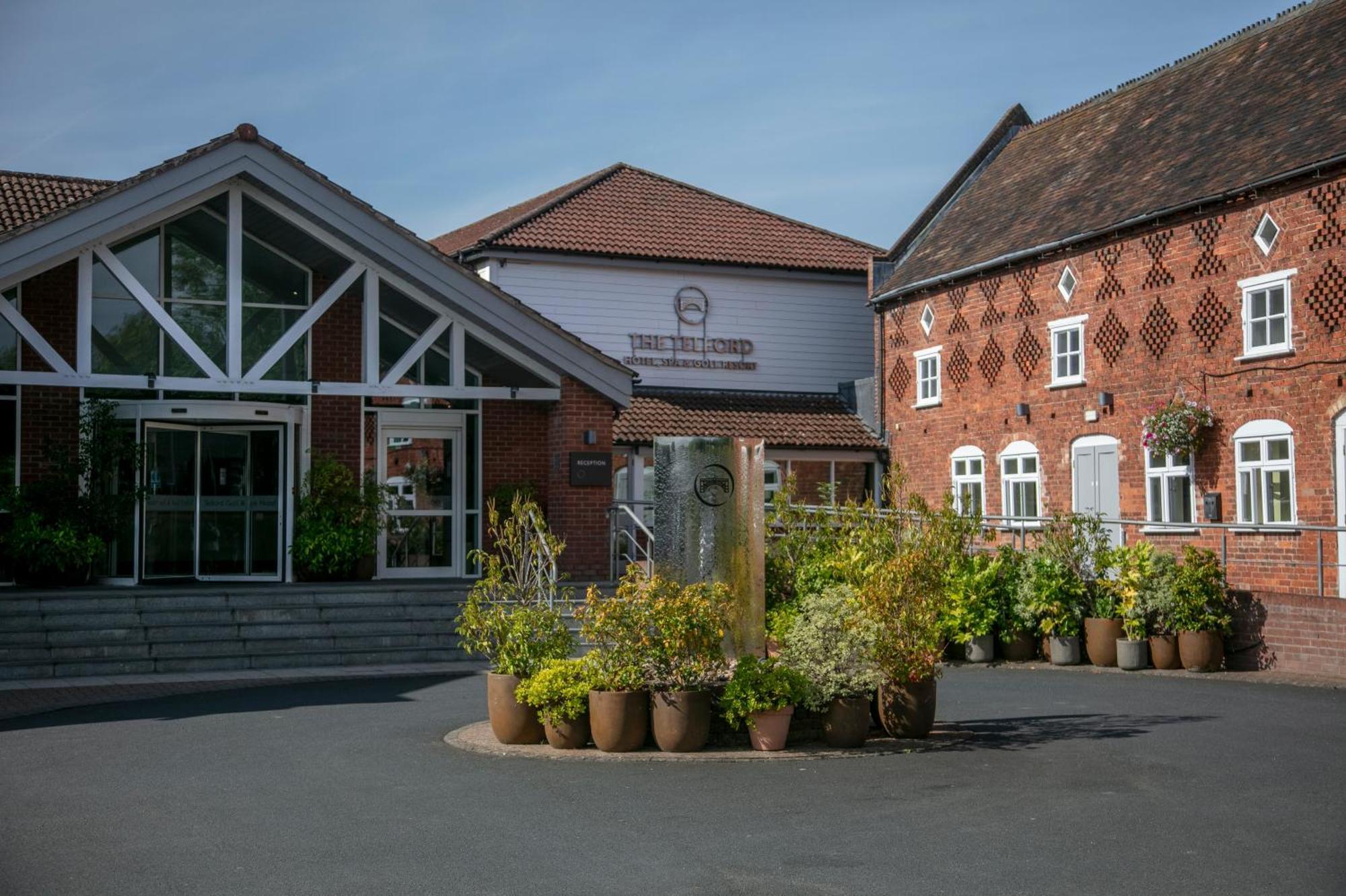 The Telford Hotel, Spa & Golf Resort Exterior photo